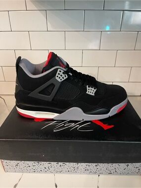 Men’s Retro 4 OG Bred Size 12.